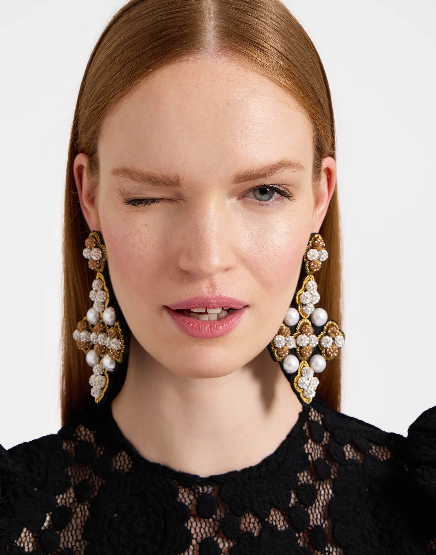 La DoubleJ Bijoux|Accessories<Ella EarringsSolid Gold in Mix Pearls