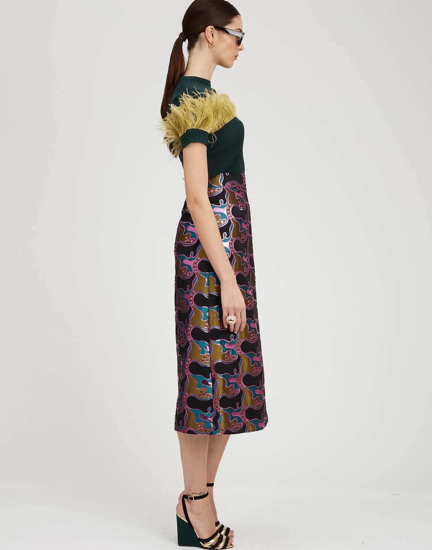 La DoubleJ Maglieria<High Kick TeeGreen in Ribbed Silk Cashmere With Feathers