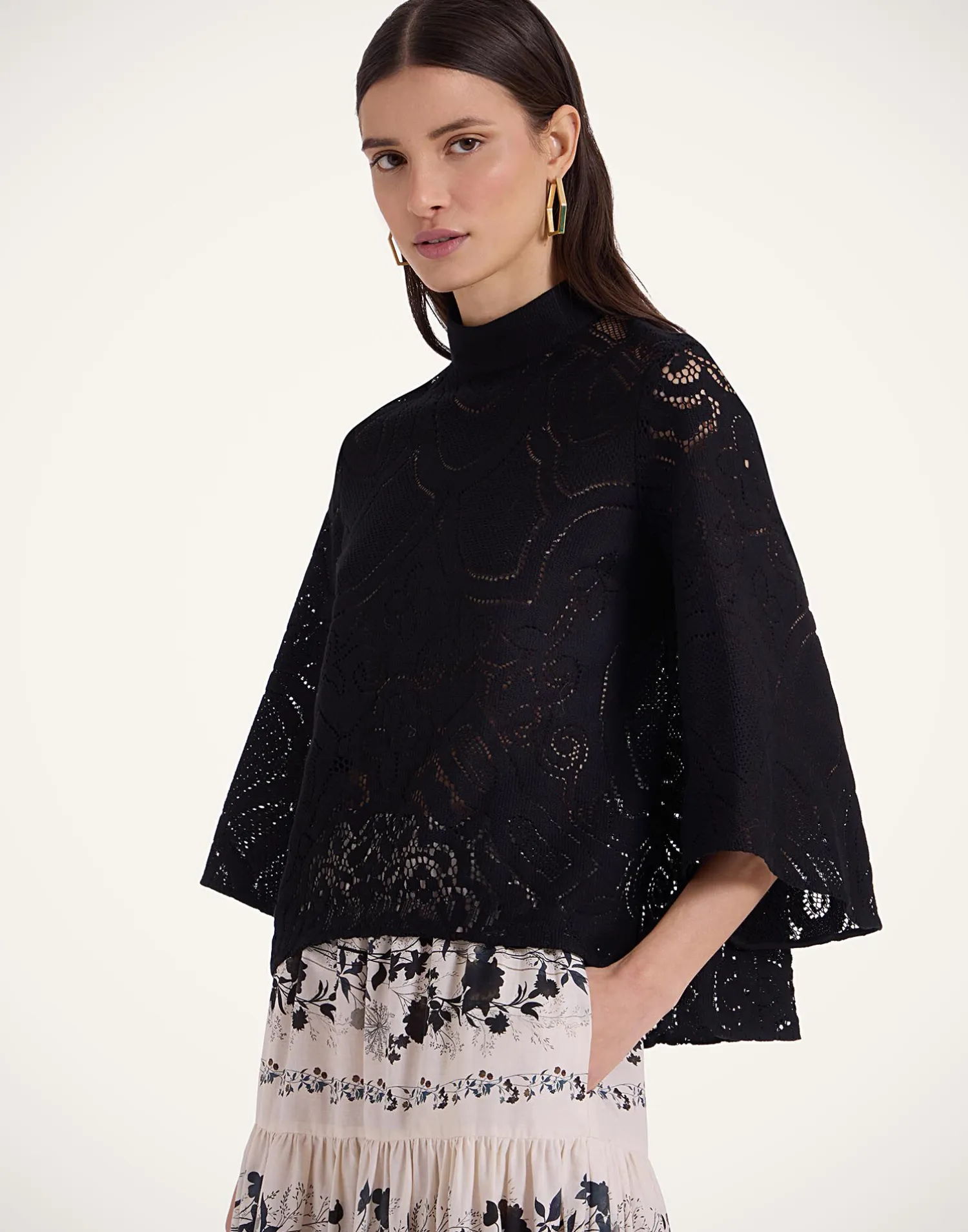 La DoubleJ Camicie E Top<Lacey Make An Exit TopSolid Black in Embroidered Cotton