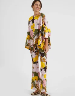 La DoubleJ Loungewear<Meditation PonchoBig Flower Rose in Cotton