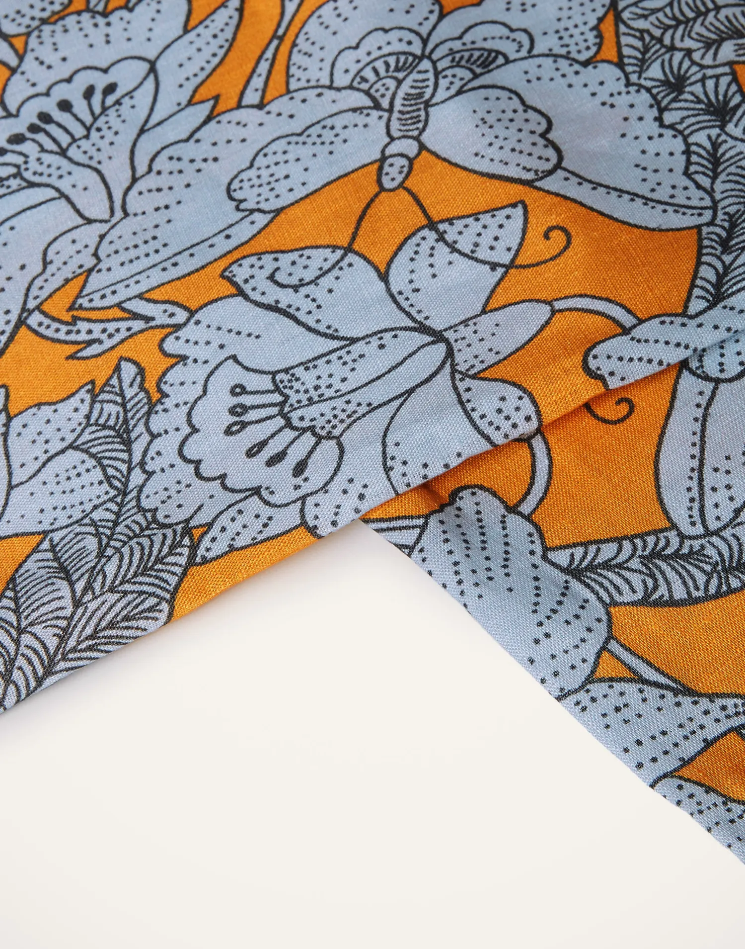 La DoubleJ Tovaglie|Tessili<Medium TableclothLilium Zafferano in Linen