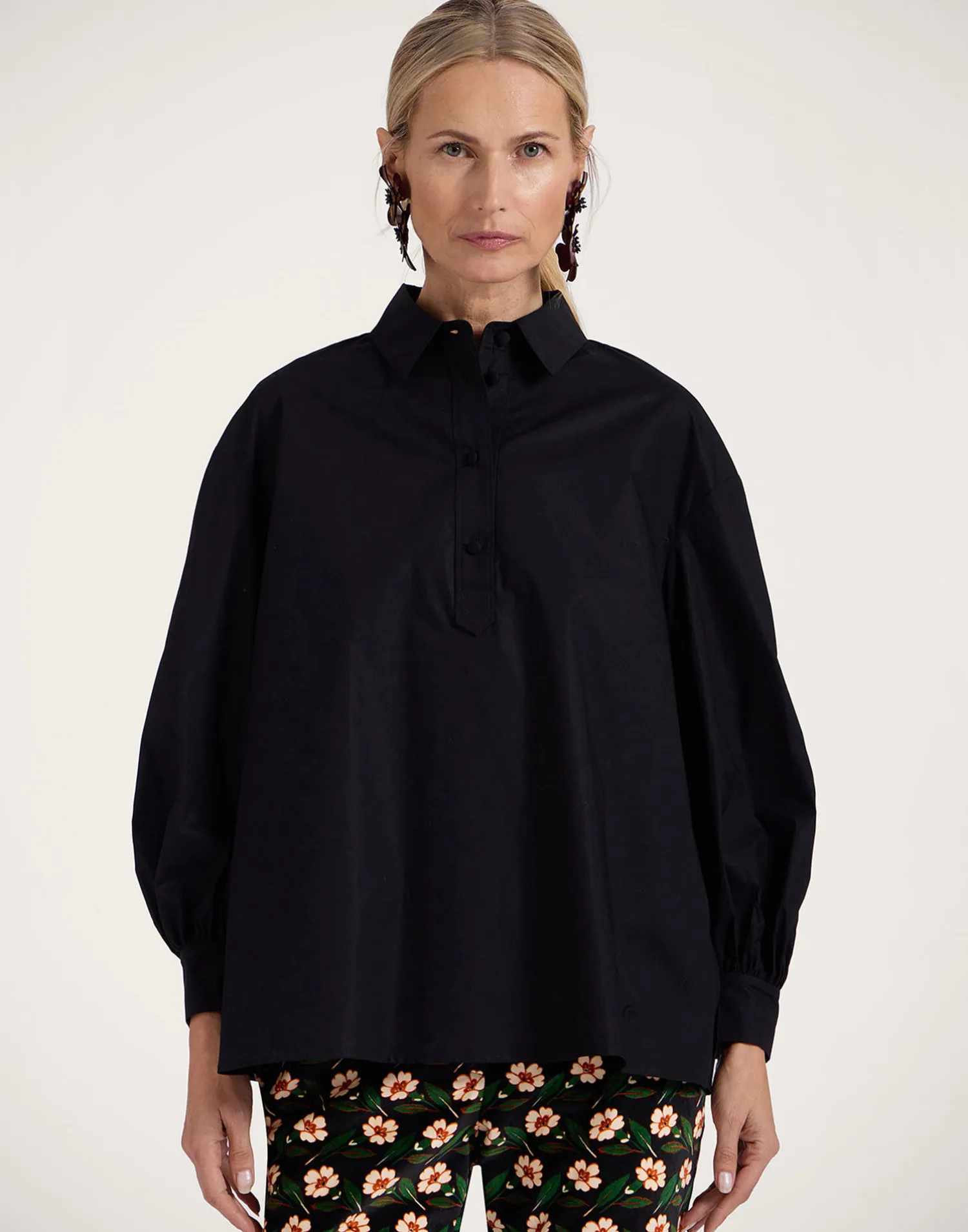 La DoubleJ Camicie E Top<Poet ShirtSolid Black in Cotton Poplin
