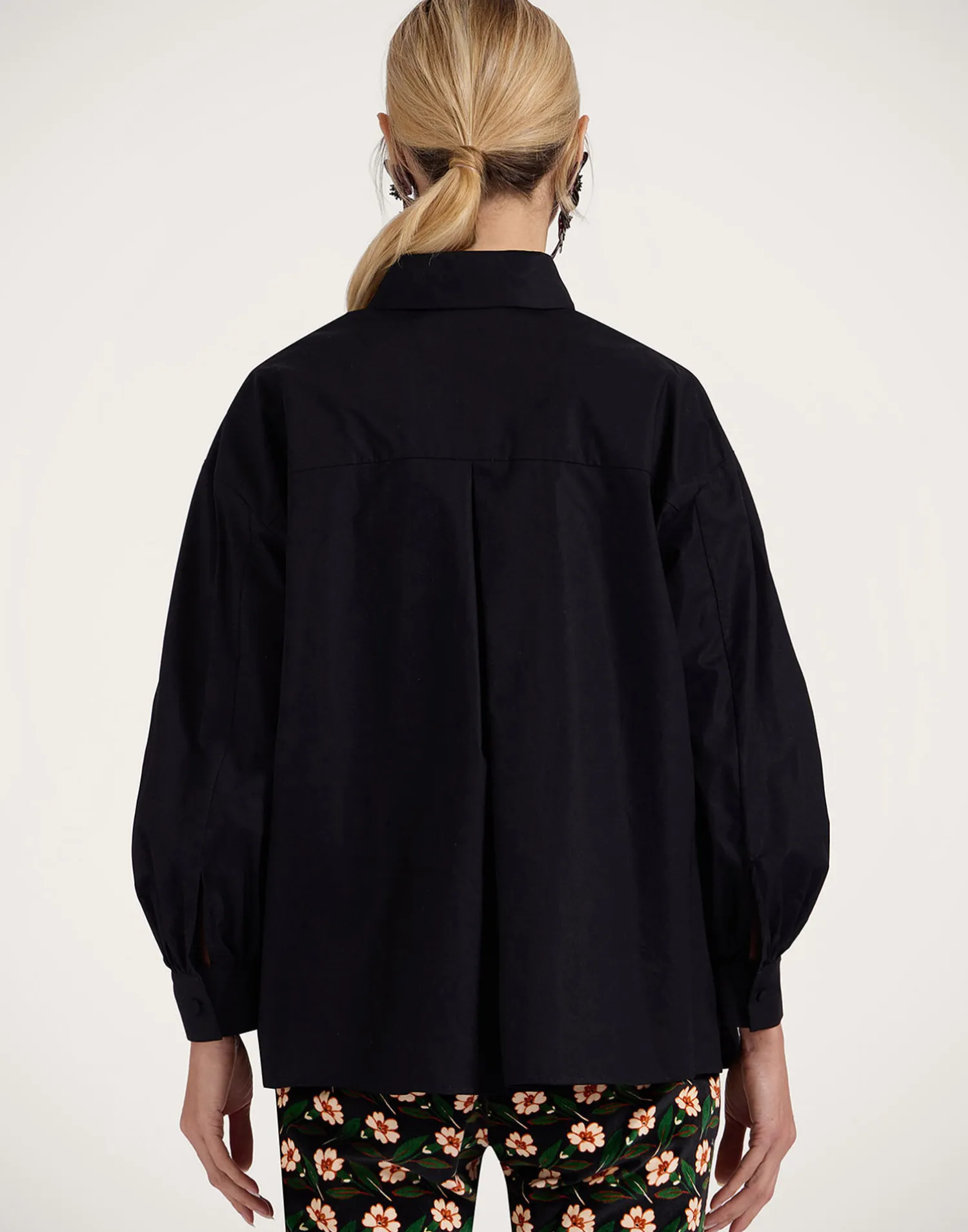 La DoubleJ Camicie E Top<Poet ShirtSolid Black in Cotton Poplin