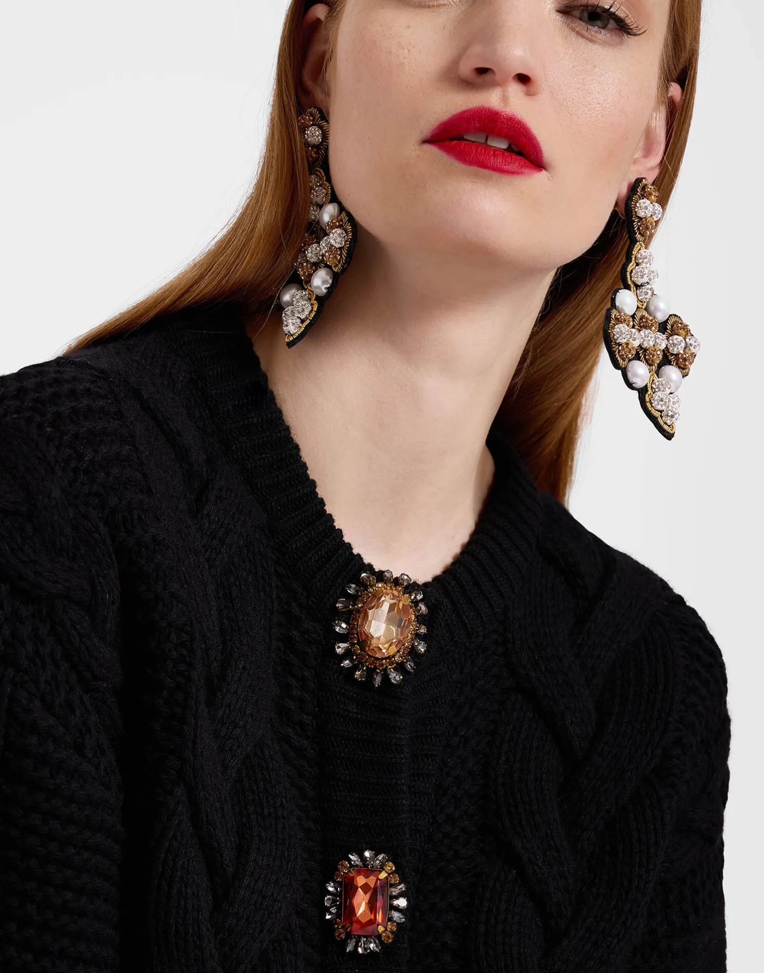 La DoubleJ Party Dressing<Portrait CardiganSolid Black in Chunky Wool