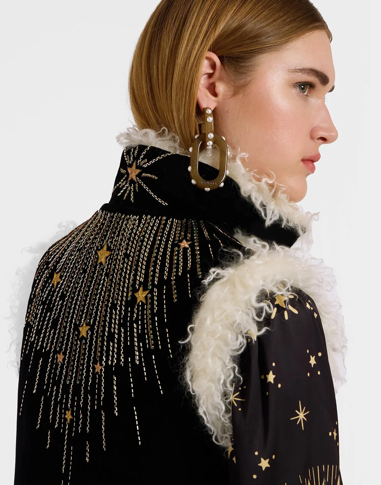 La DoubleJ Capispalla<Sleeveless Folk JacketSolid Black in Cotton Velvet Embroidered