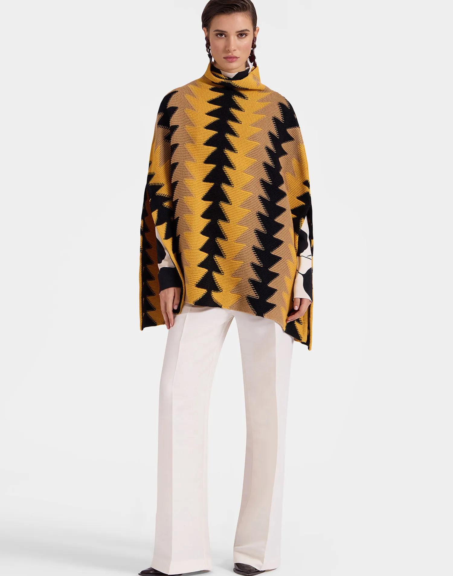 La DoubleJ Capispalla|Maglieria<Trine CapeYellow in Wool Intarsia